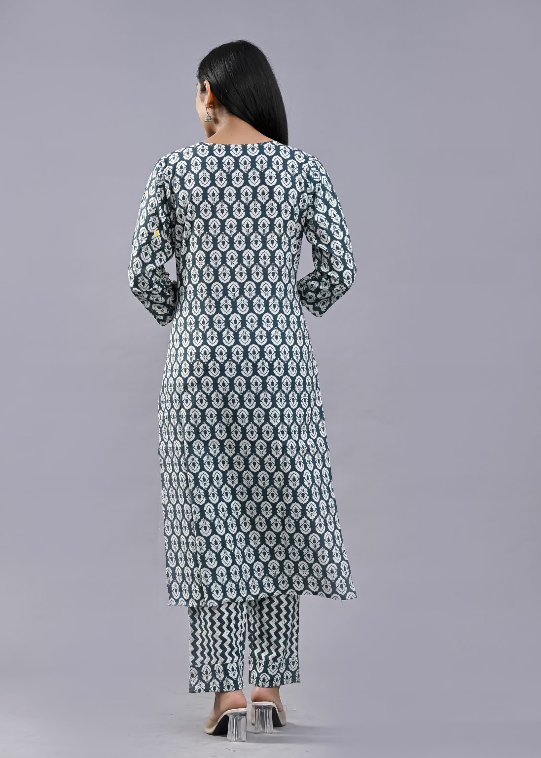 GRAY SUIT - Image 4