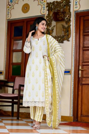 MAIZE OFF WHITE & BLOCK DESIGN PRINTED COTTON KURTA , PANT & DUPATTA