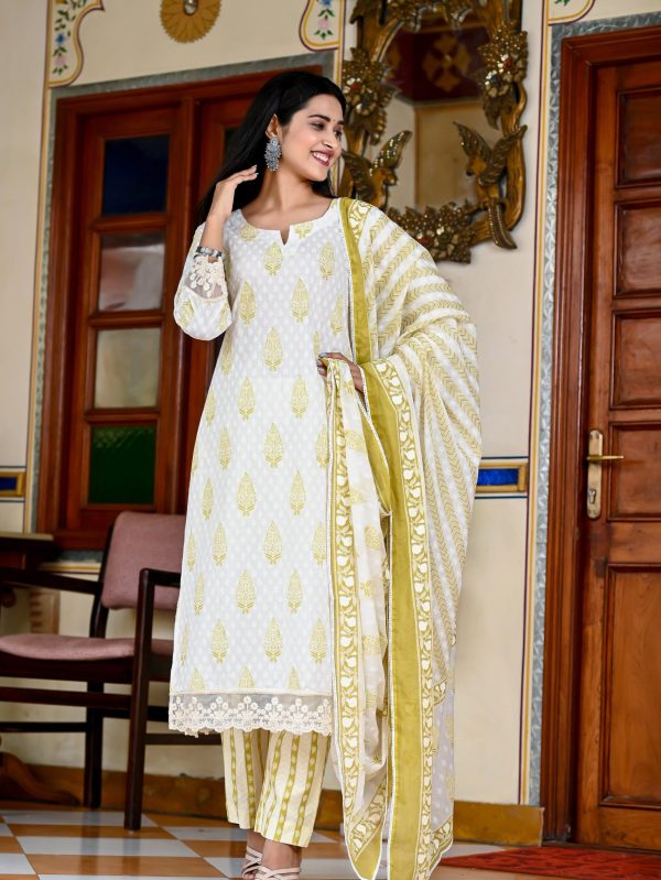 MAIZE OFF WHITE & BLOCK DESIGN PRINTED COTTON KURTA , PANT & DUPATTA