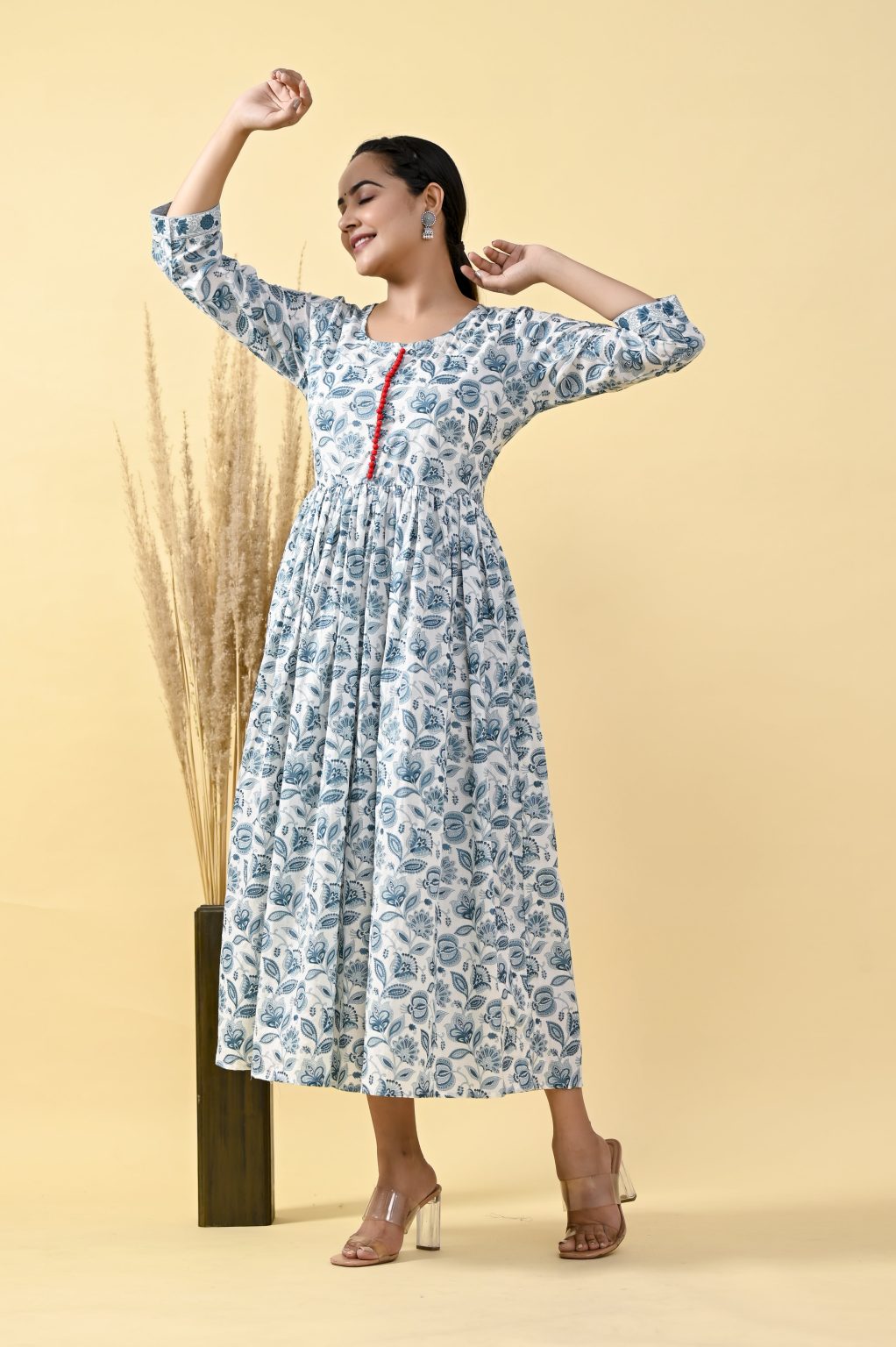 GLITTERING COTTON DREAMS ONE PIECE OF SHIMMER AND STYLE - Image 3