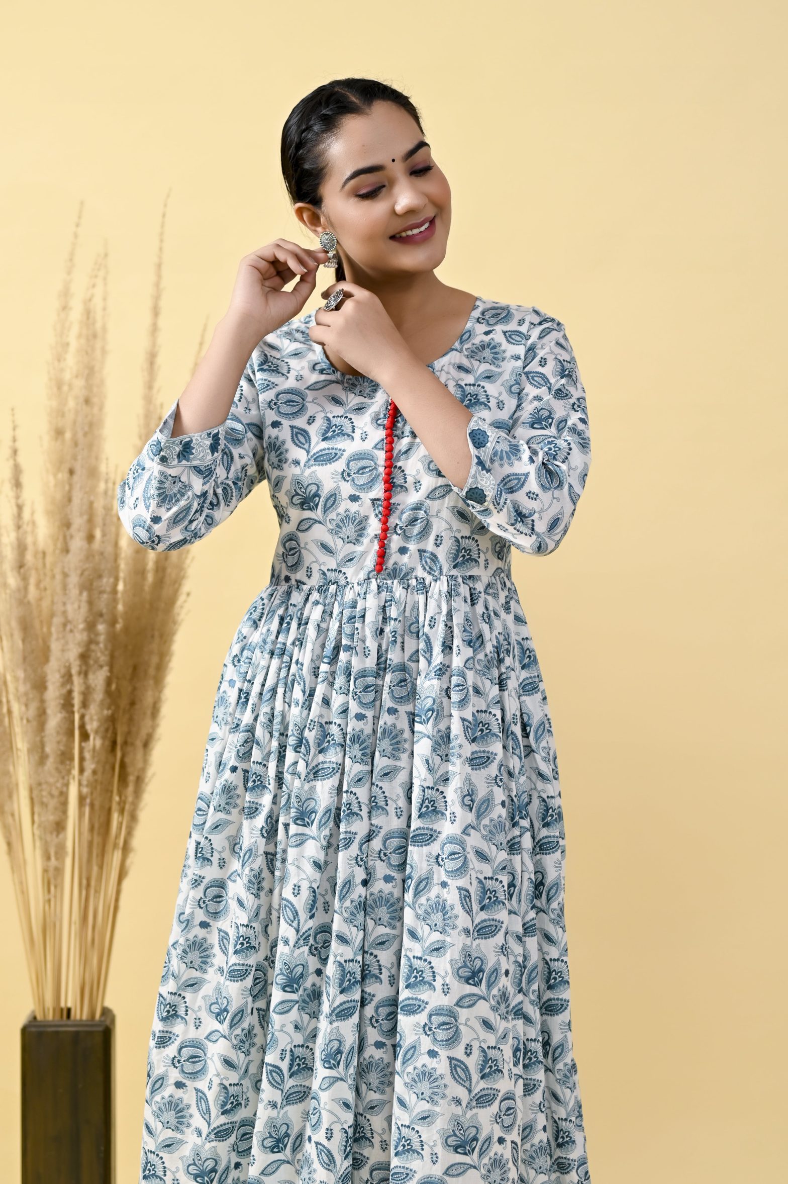 GLITTERING COTTON DREAMS ONE PIECE OF SHIMMER AND STYLE - Image 5