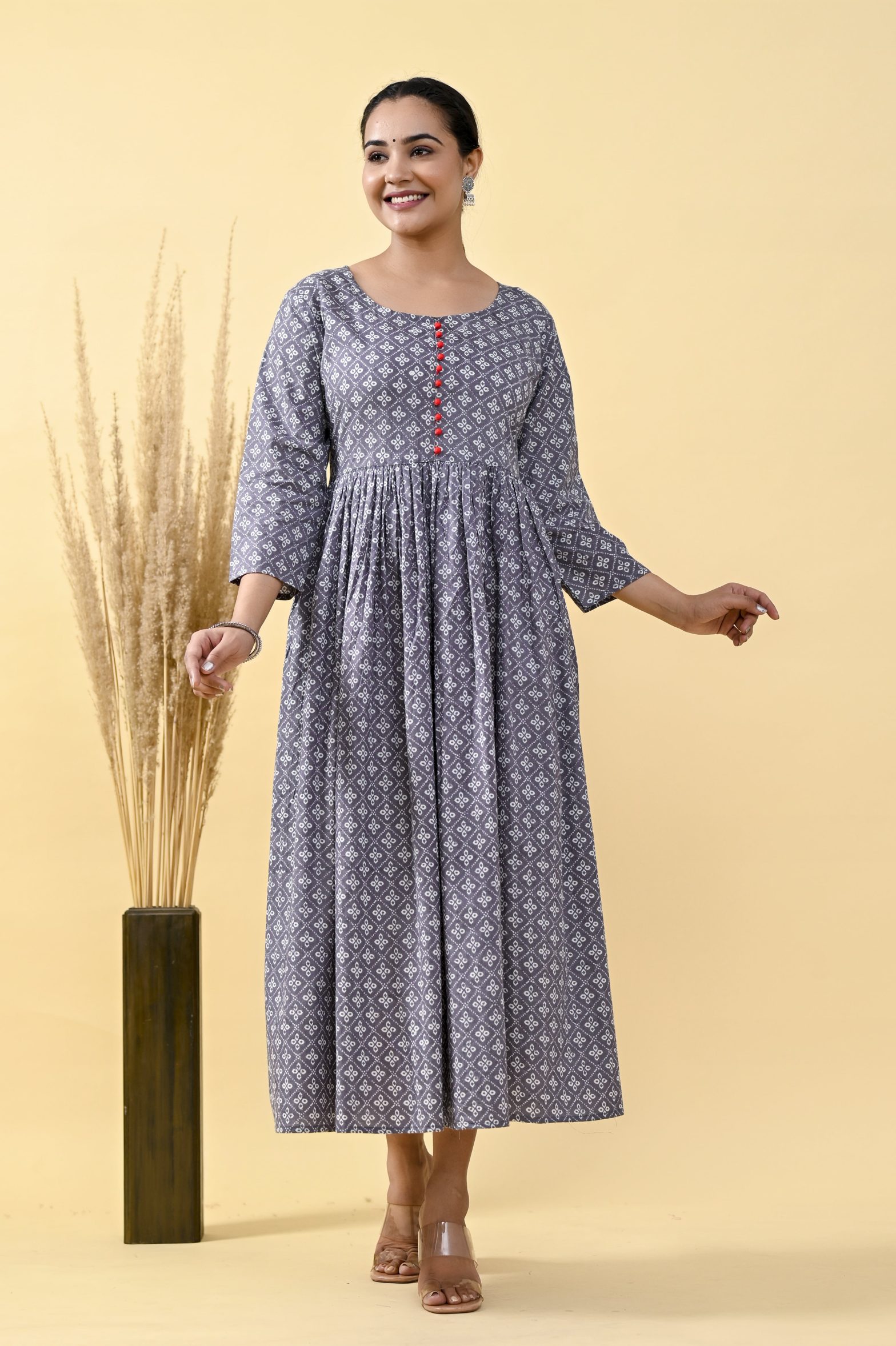 WOMEN'S GRAY COTTON GATHER ONE PIECE - Image 2
